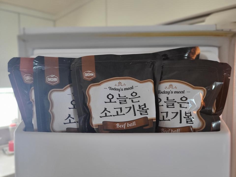 한번 구매해서 먹어보고 괜찮아서 재구매했어요.^^