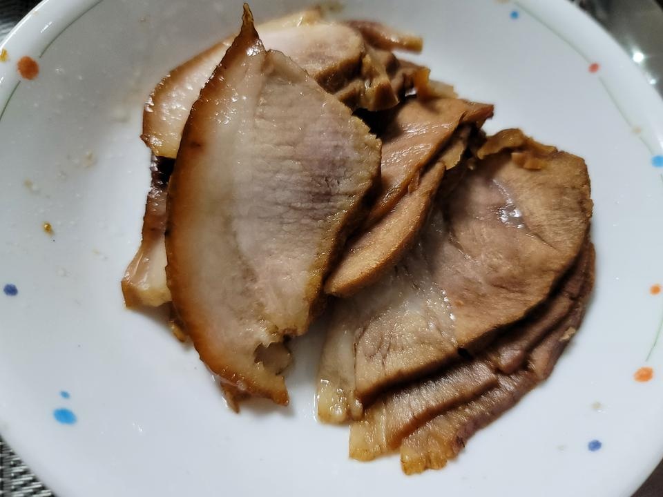 혼자 먹기에 넉넉하고 맛도 좋아요