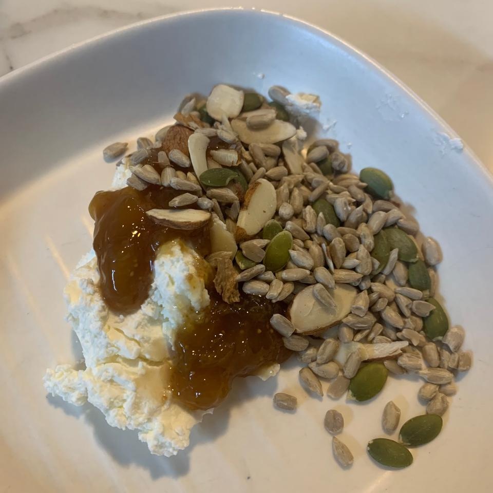 꾸덕꾸덕 넘 맛있어욭