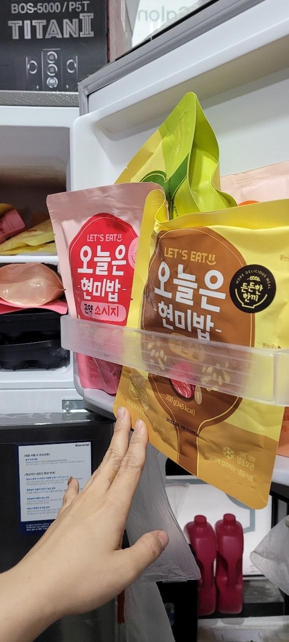 매일 먹고있어요 또시키려구요 진짜 맛인정!! 강추!!

든든하게 잘먹고있습니다  솔직히 맛이 다 괜찮아서 
...