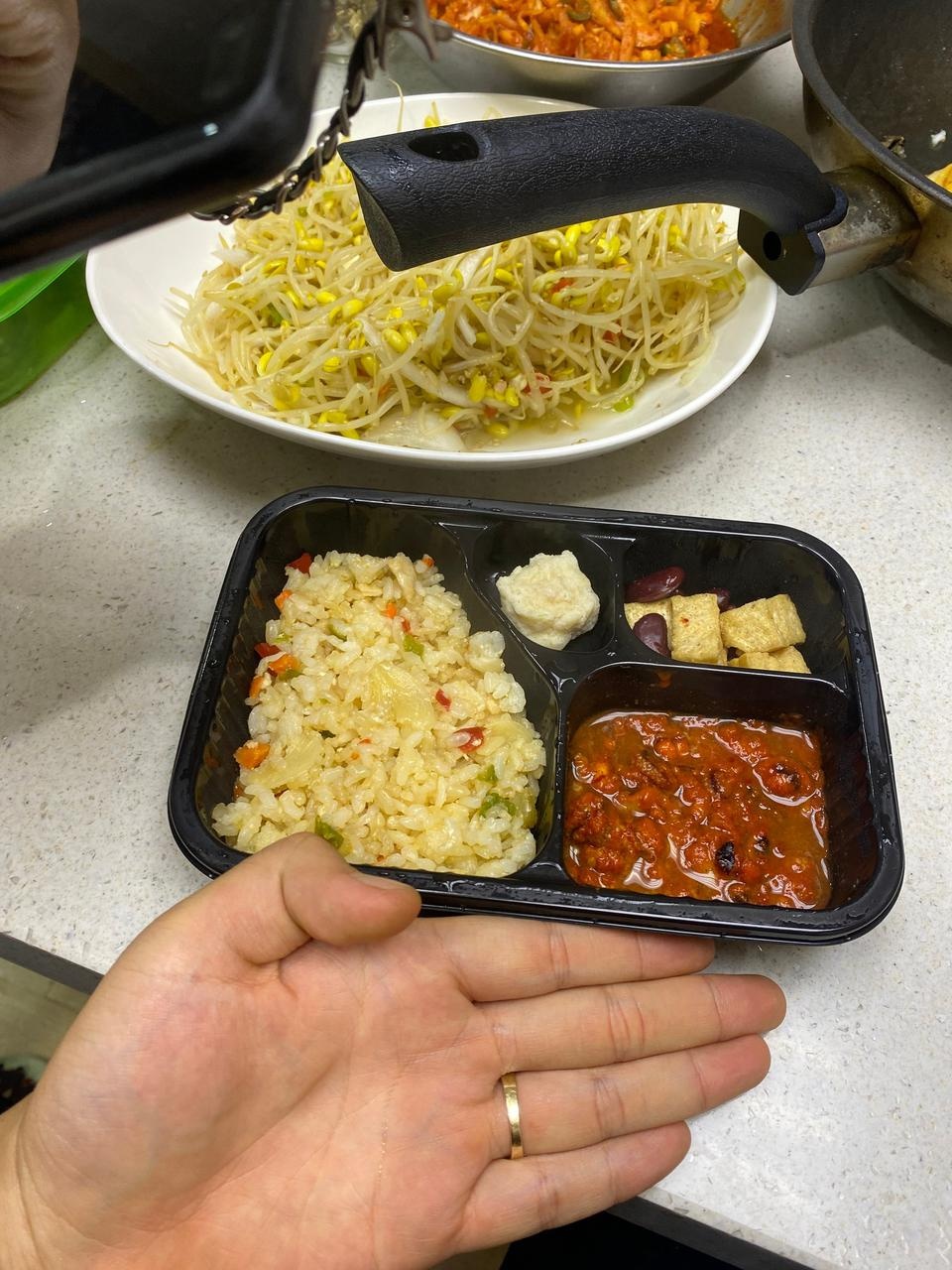 손바닥만하긴한대 맛있네요