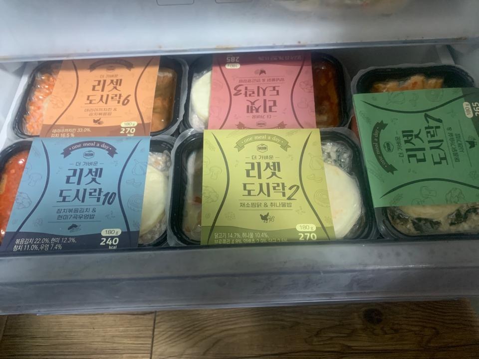양 진쩌 적긴 한데 맛있어요! 한식 땡길때 먹기 좋아요 ㅋㅋㅋ 재구매 의사 있음!