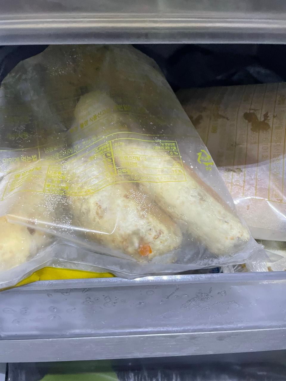 아침마다 두개씩 너무 든든하네요 흑임잔 받자마자 먹어서 사진이 없네요 ㅋㅋㅋ