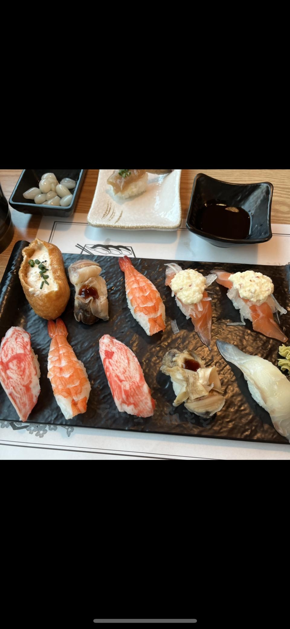 맨날 먹는 제품이에요 ! 맛있어서 항상 다이어트 할때 아니라도 먹는 제품