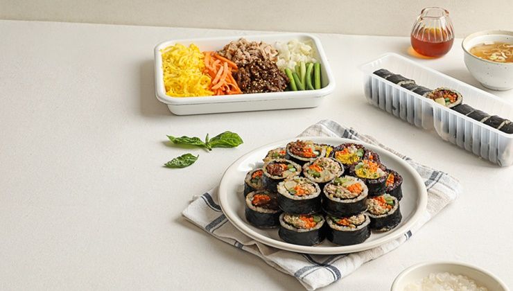 샐러드만큼 가볍게 먹을 수 있는 00 든 김밥?