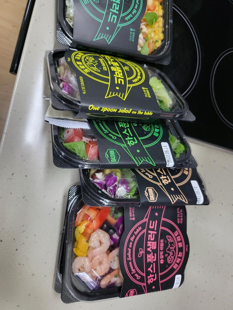다이어트식단으로 하루한개씩먹기딱좋고 맛도있고 간식으로 너무좋아요