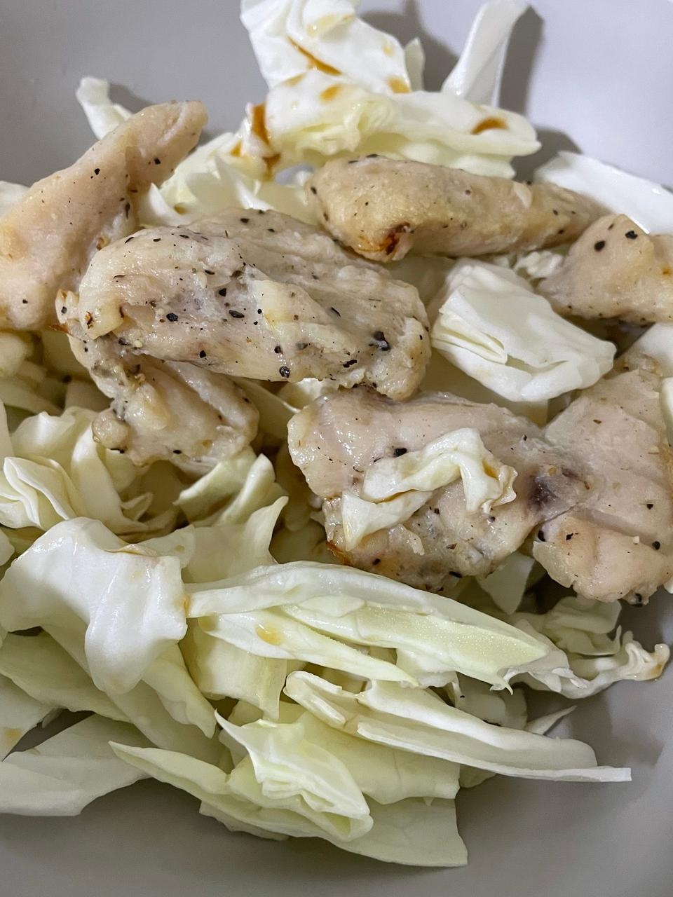 오리지널이 제일 담백하고 맛있네요 청양은 약간 매운맛이고 깔끔해요 불닭은 신라면보다 살짝 매운맛이라 ...