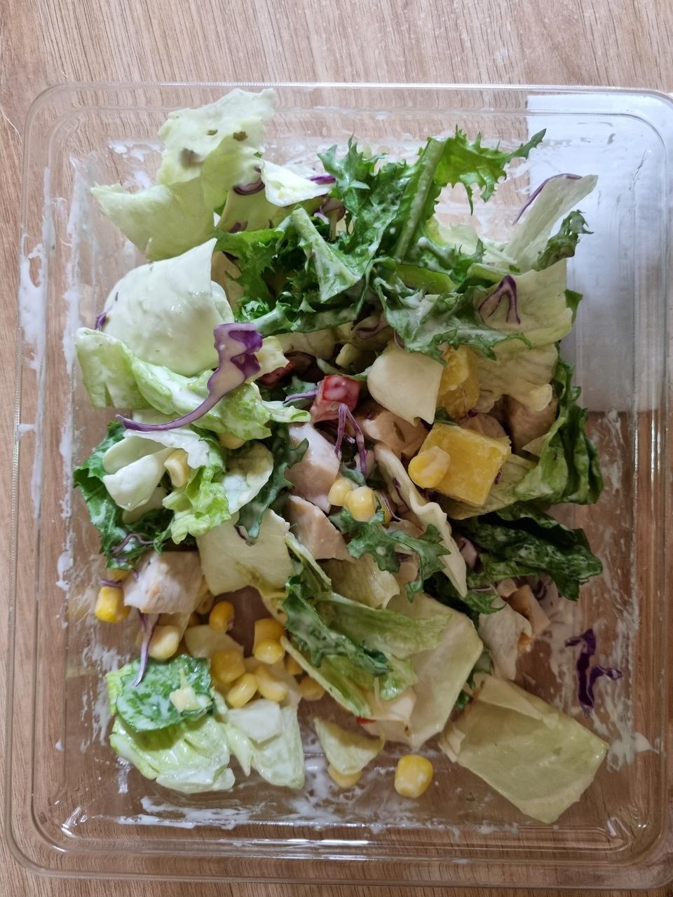 너무 신선하고 맛있어요..양도 많은쪽인것같아요..혼자먹으면 배부르네요..굉장히 건강해지는것같아 기분이 ...