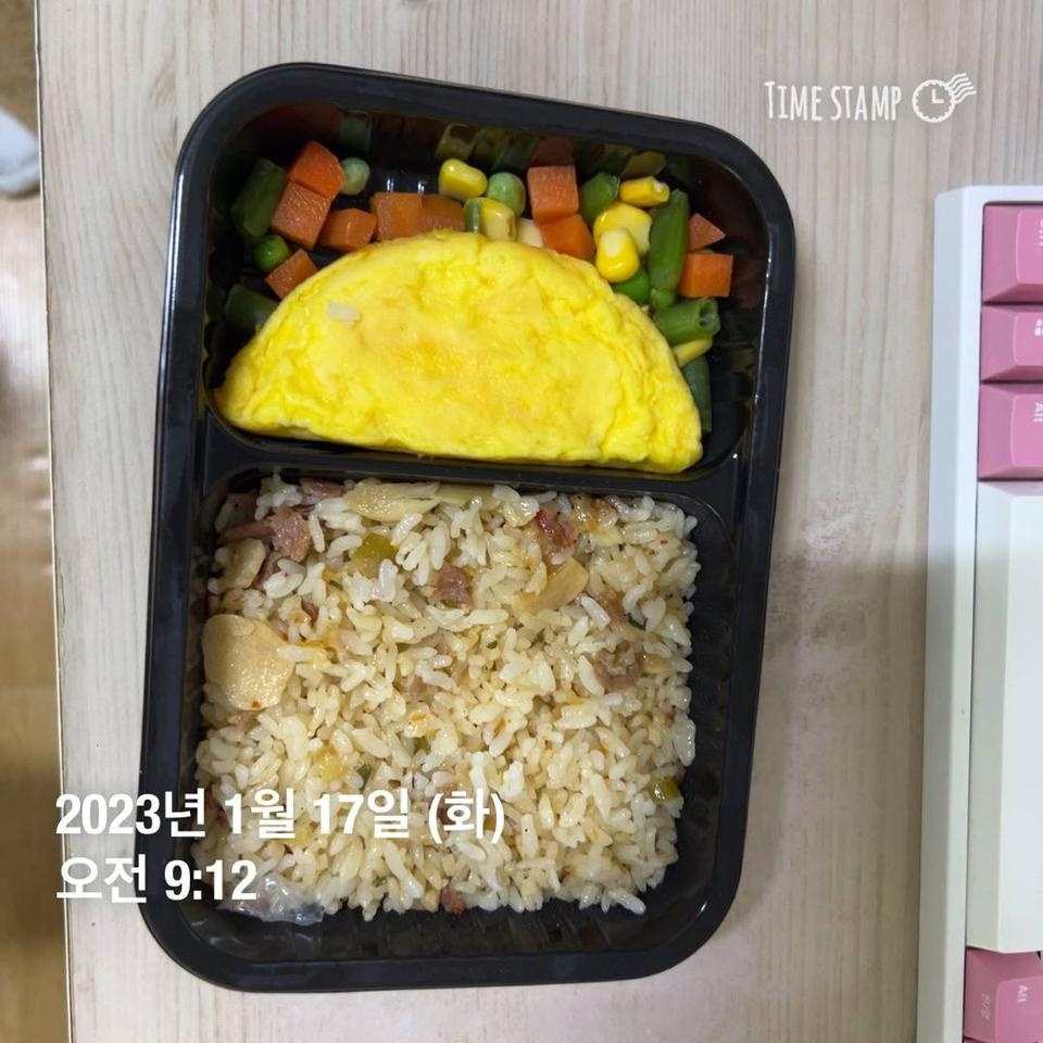 매번 시켜먹는 재품이지만 한끼로써 너무 든든하고 좋습니다.
다이어트에 너무 도움이 되고 좋아요 ><