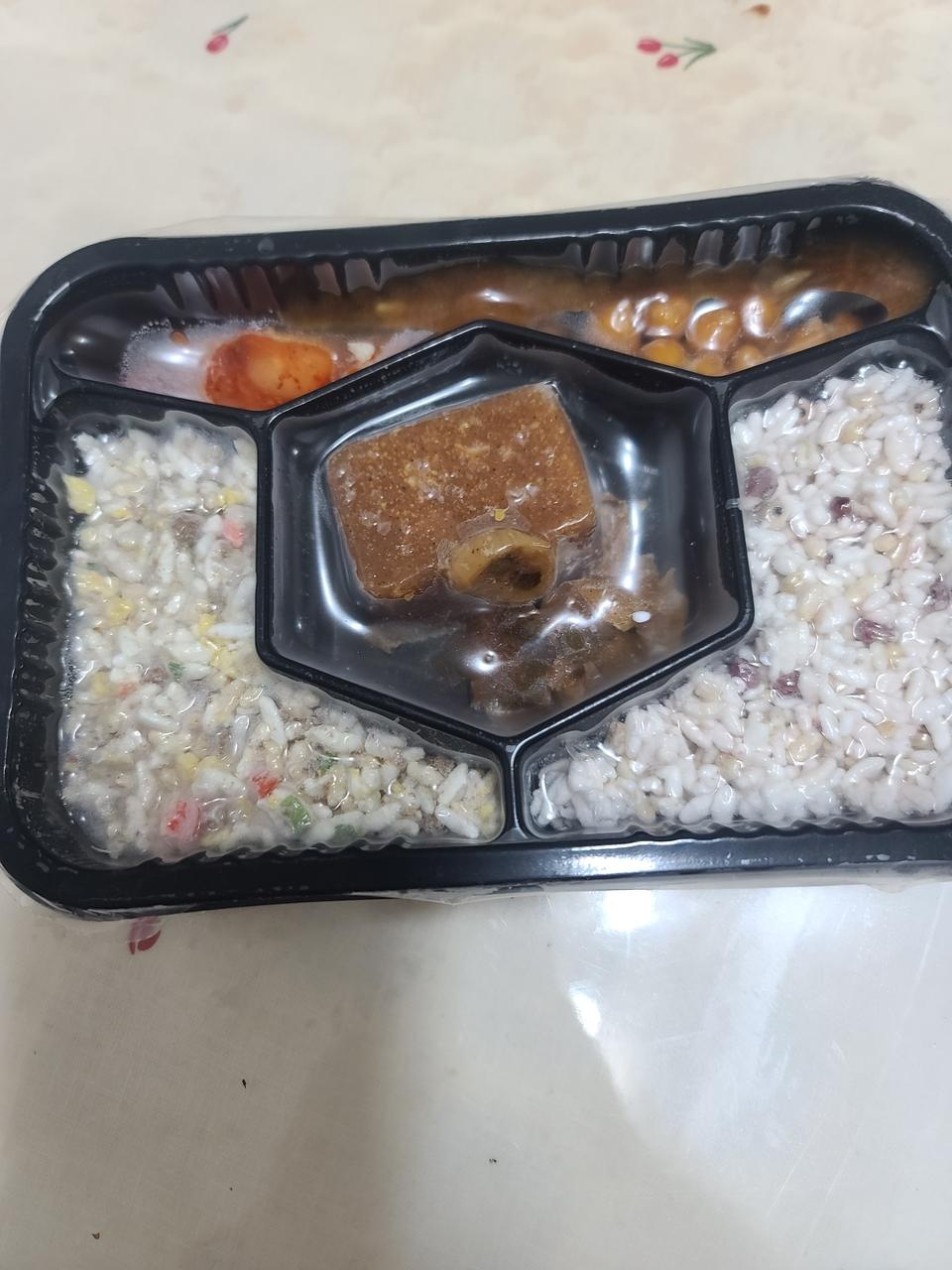 배송도 빠르고 구성도 좋습니다! 덕분에 배부르게 2키로 빠졌습니다