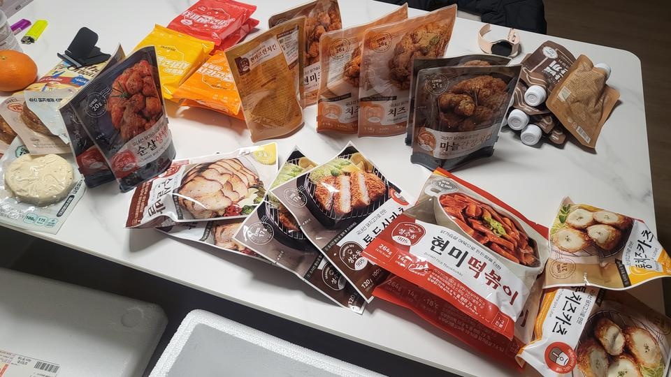 잘 받았고 너무 맛있어서 재구매합니다^.^
체고체고!