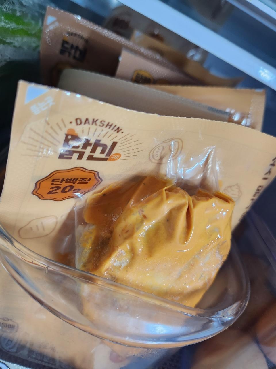 후기가 좋아서 구매했어요 가성비좋구 기대중이에요ㅎㅎㅎ
