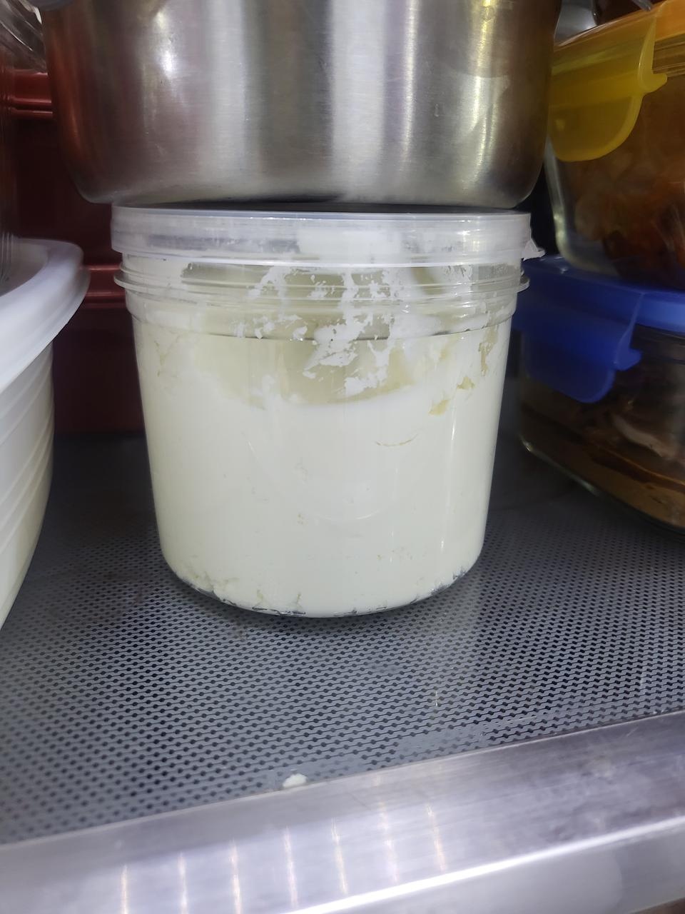 엄마가 죠아해서 도시락 살때마다 사요
견과류나 과일이랑 먹음 맛있습니다