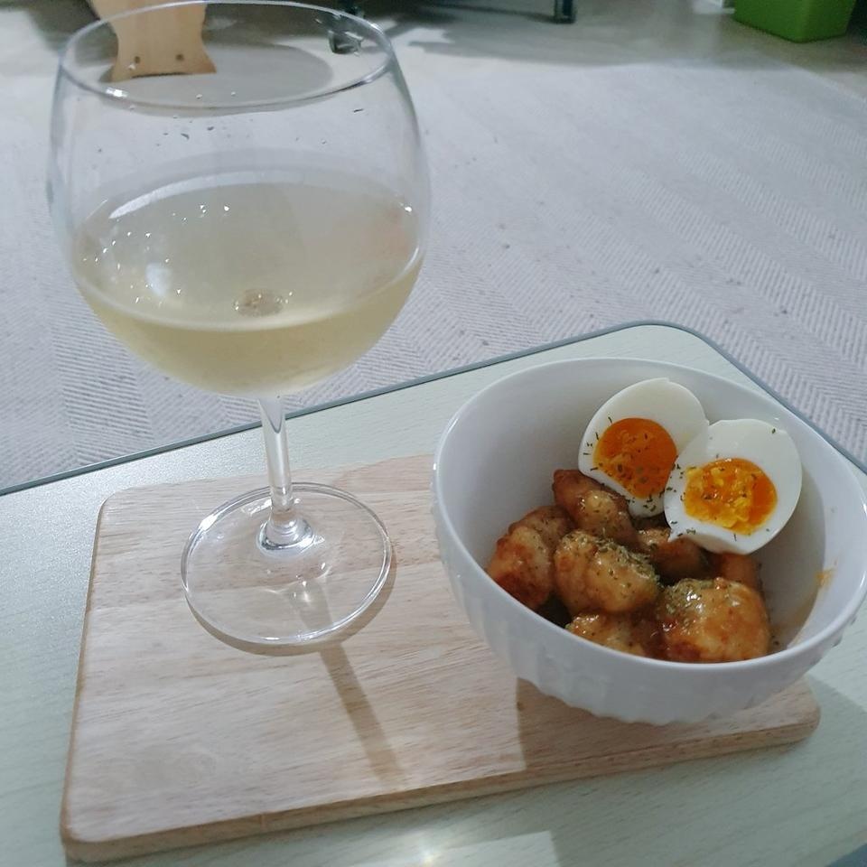 진짜 맛있어요 꿔바로우만 집에서 시켜먹기 어려운데 이렇게 간편하게 한봉지만 돌려먹으면 편하게 야식