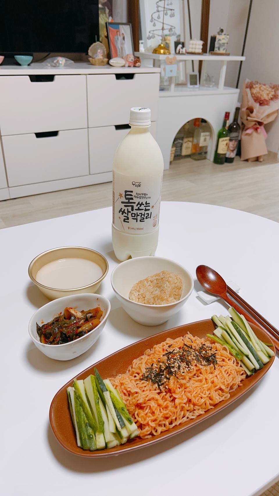 매번 주문하는데, 톡톡 터지는
식감이 넘 조아요