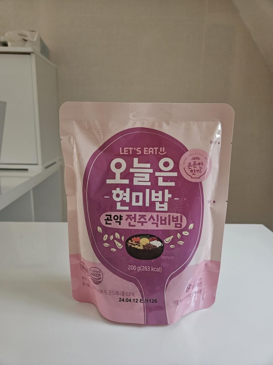 칼로리도 적고 원래 간을 심심하게 먹는 편이라 저한테는 맛도 무난해요 재구매하려구요 ~~!!