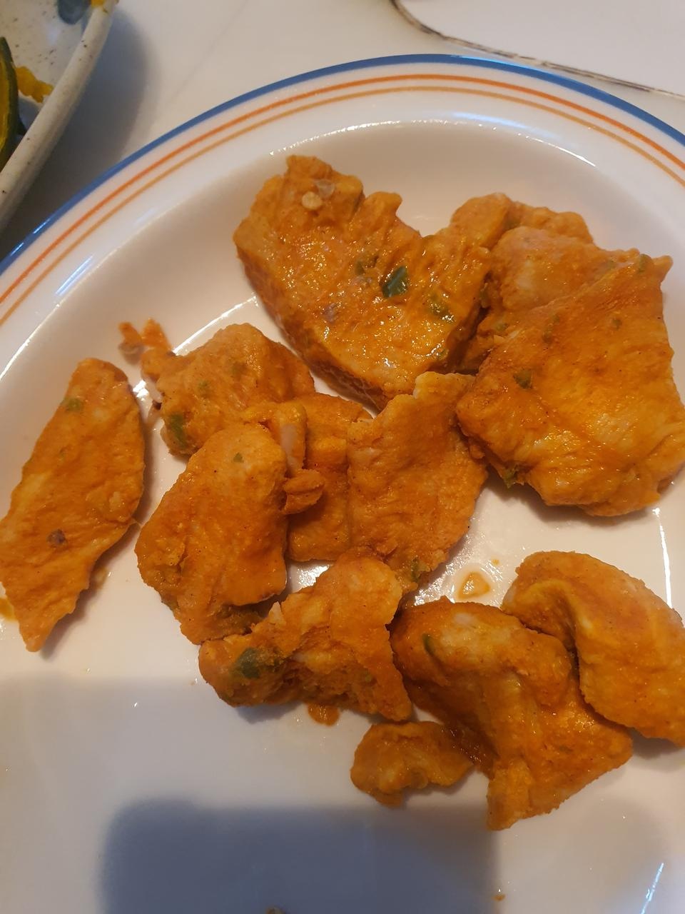 불닭맛 넘 괜찮아요! 고구마나 단호박이랑 같이먹으니까 좋아요