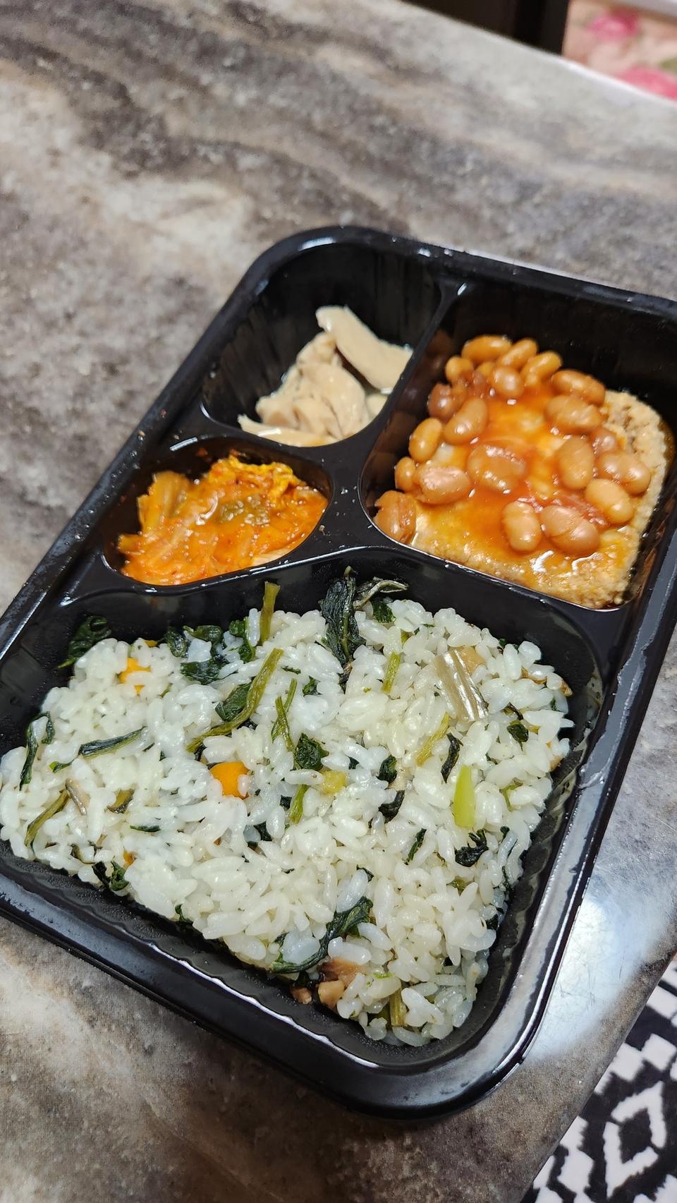 다이어트 식단이 맞나 싶을정도로 맛있어요
또 시킬 계획이에요