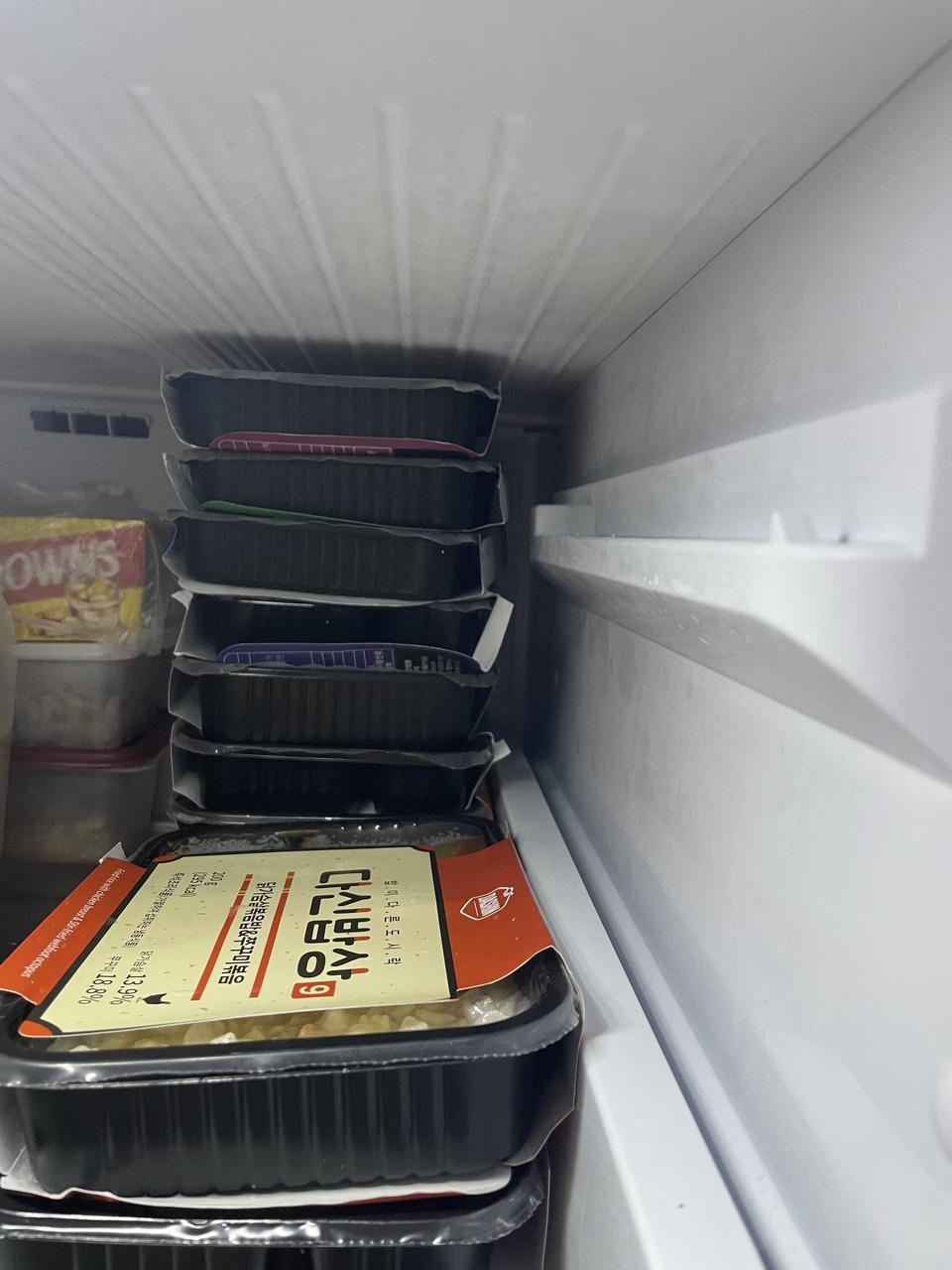 배송도빠르고 먹기도 간편한거같아요…아직먹어보진않았지만 일단 만족!