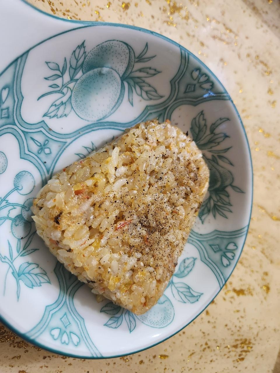 후추살짝 뿌려먹어요 맛있어요!