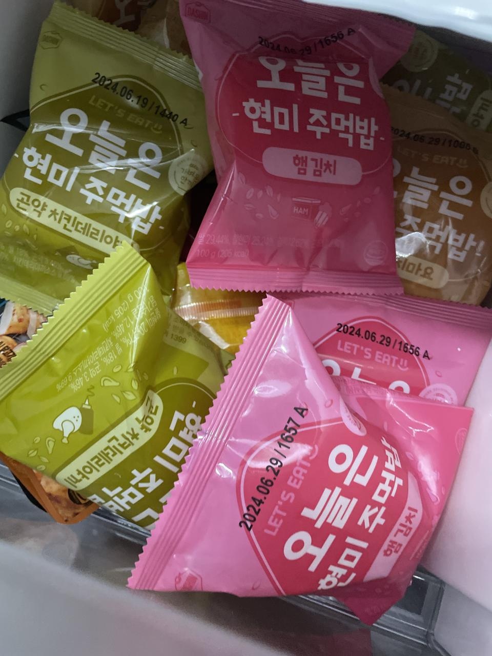 세번째 구매입니다 맛있어용 가볍게먹기 딱임미다