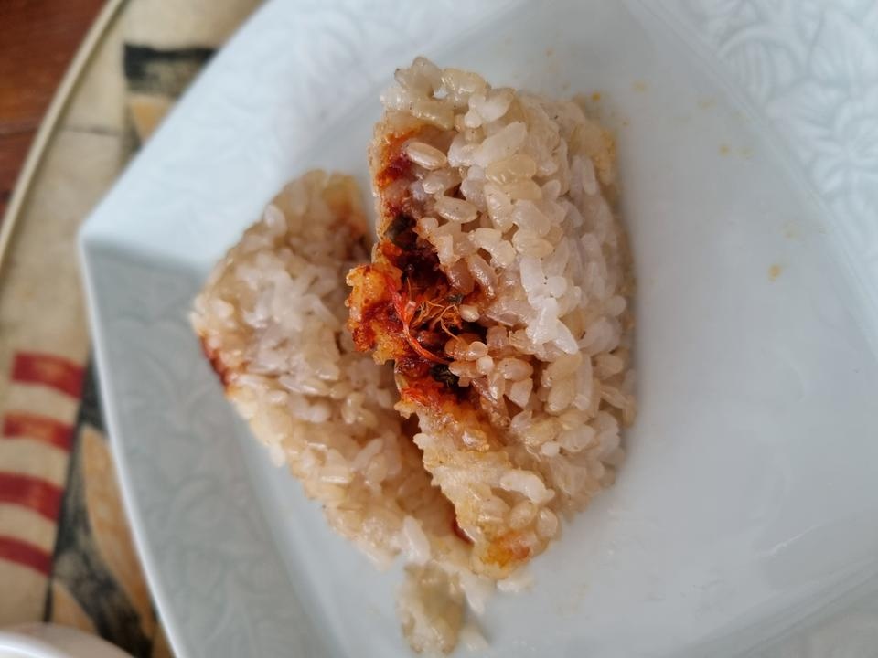 주먹밥은 밥이 정말 쫀득해서 적게 먹고싶은데 밥먹고싶은날 딱 좋고, 곤약김밥은 맛이 다양하고 편의점김밥...