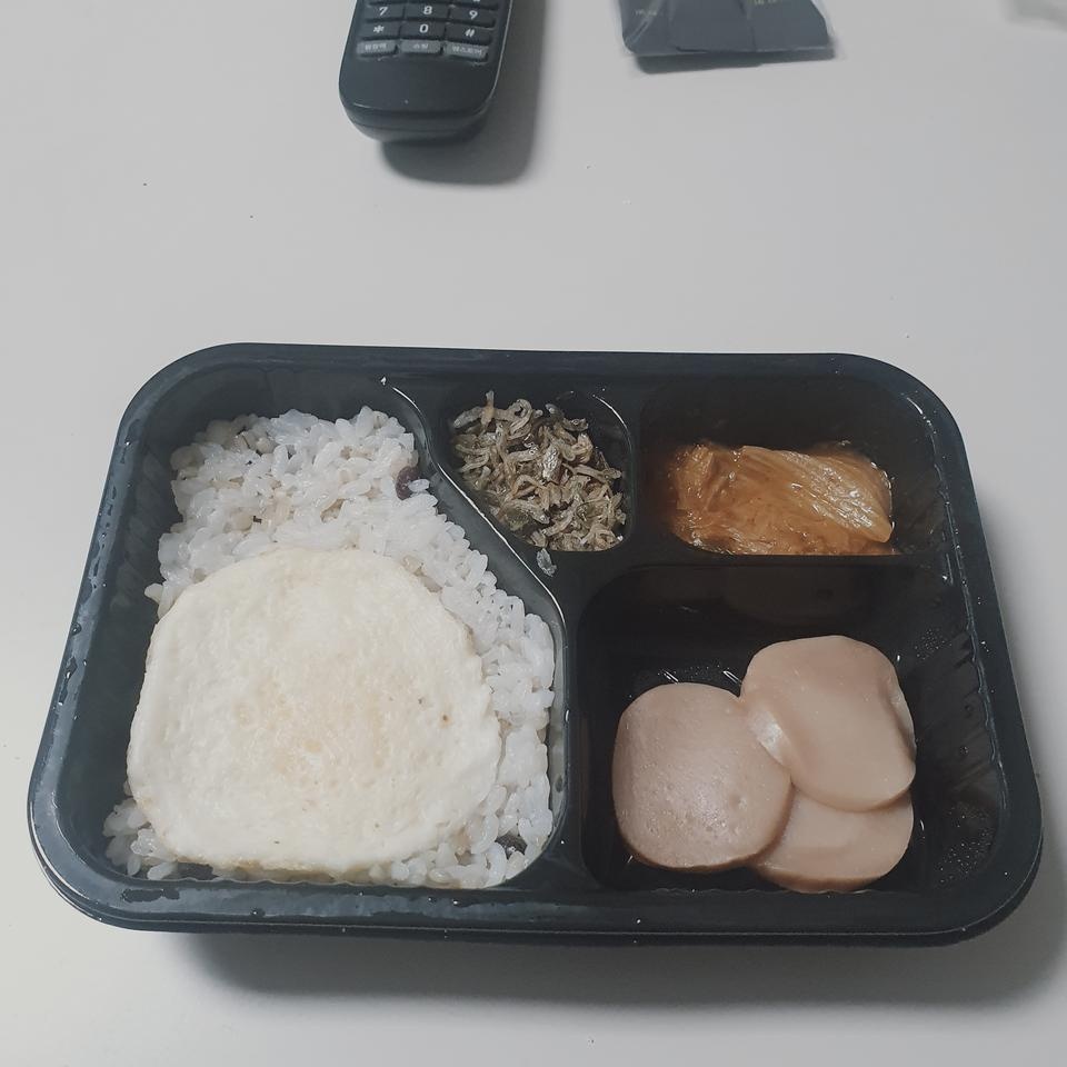 신랑 다이어트도시락 주문해줬는데 맛있다고하네요