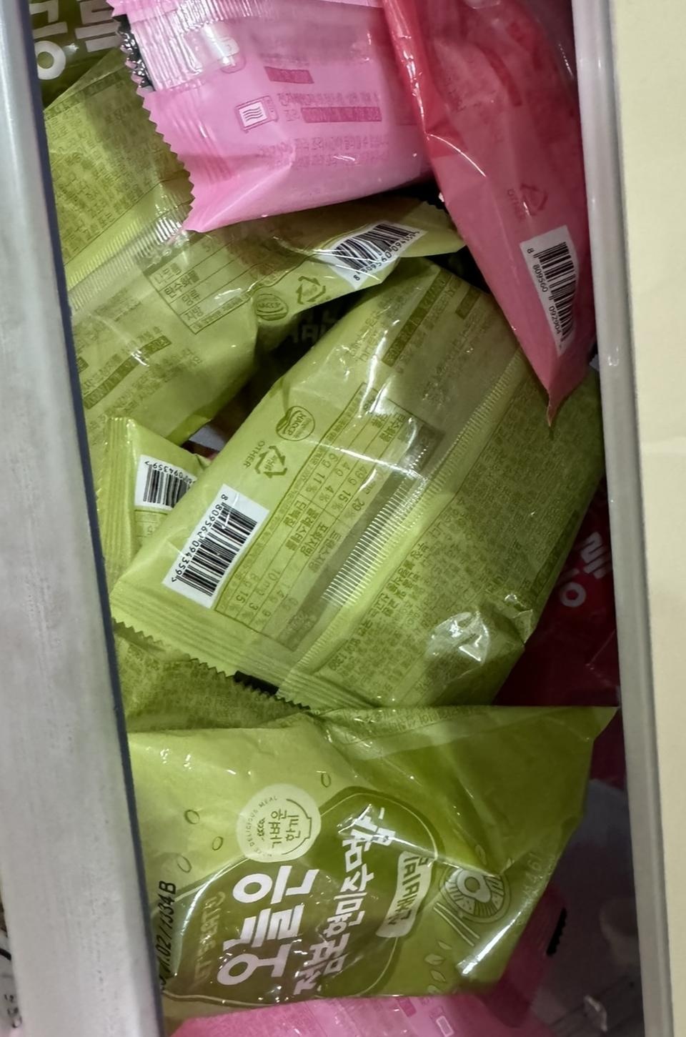 배송이 빠릅니다!
맛도 나름대로 괜찮아요!