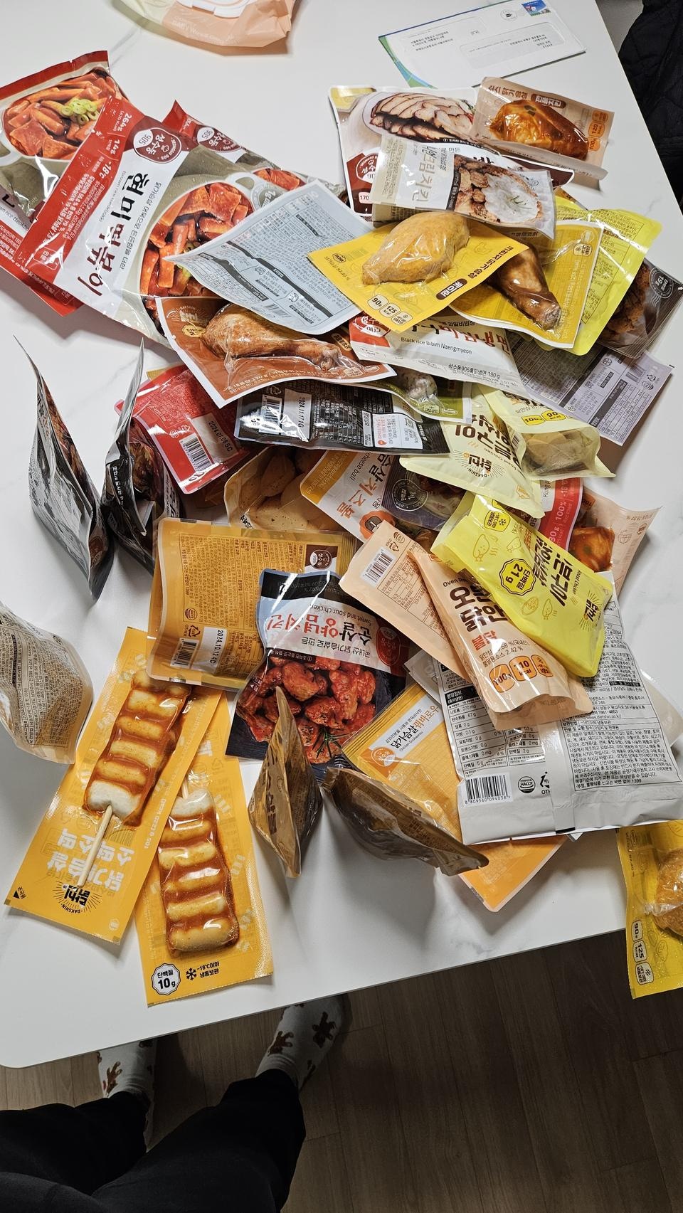 잘 먹고있어요!
재구매 할 의사 있을 정도로 맛있어요!
