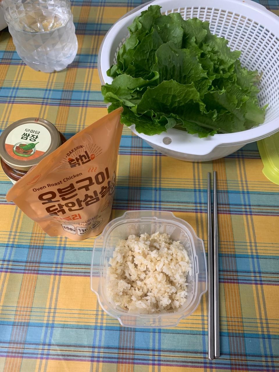 아직 모든 맛을 다 먹어보진 않았는데 부드럽고 촉촉해서 맛있습니다! 다양하게 요리해서 해먹기도 좋을 거 ...