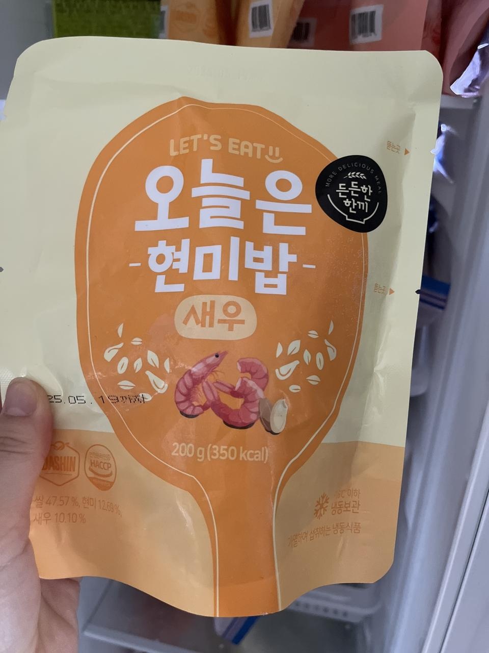 호불호 없는 맛이에요 계란후라이 하나 해서 같이 먹음 든든해요