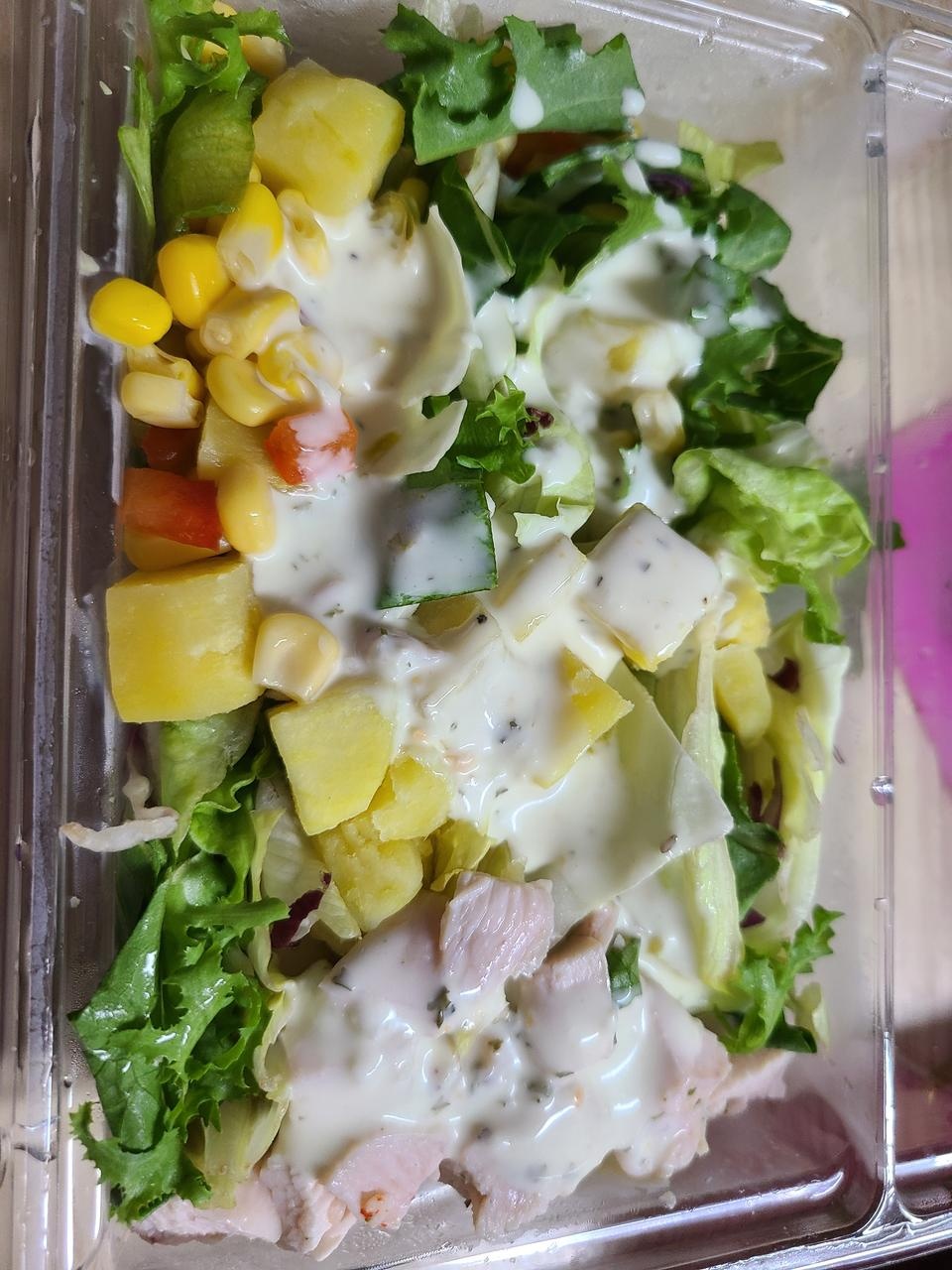 오 맛있네요 반의반의로 한번 시켜먹어봤는데 배송도 너무 잘됐고... 김치냉장고에 넣어놨는데 이번주 문제...