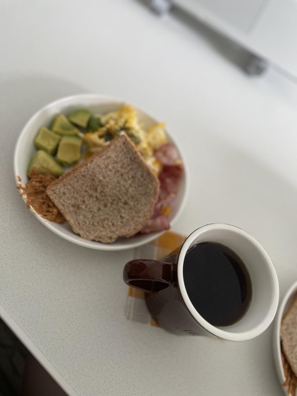 맛잇어요! 통밀이라 믿고 먹습니다. 두번째주문