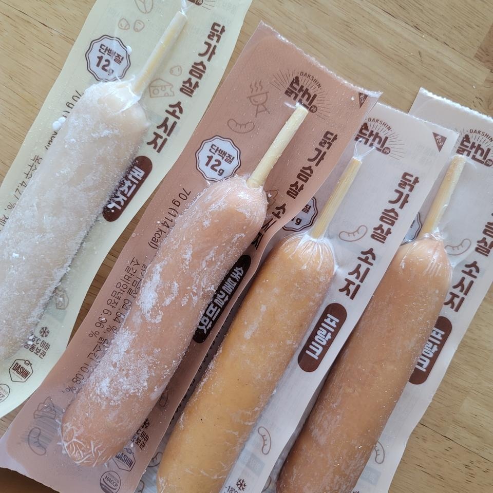 프랑크,숯불갈비,콘치즈 3종 사봤어요. 다 담백 짭짤하니 맛있어요!