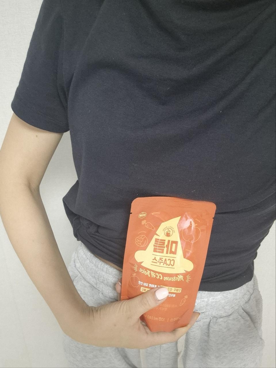 다이어트 하면서 먹으려고 구매했어요. 식단 관리할 때 마시기 좋은 CCA 주스를 하루에 한 포씩 마시고 있어...