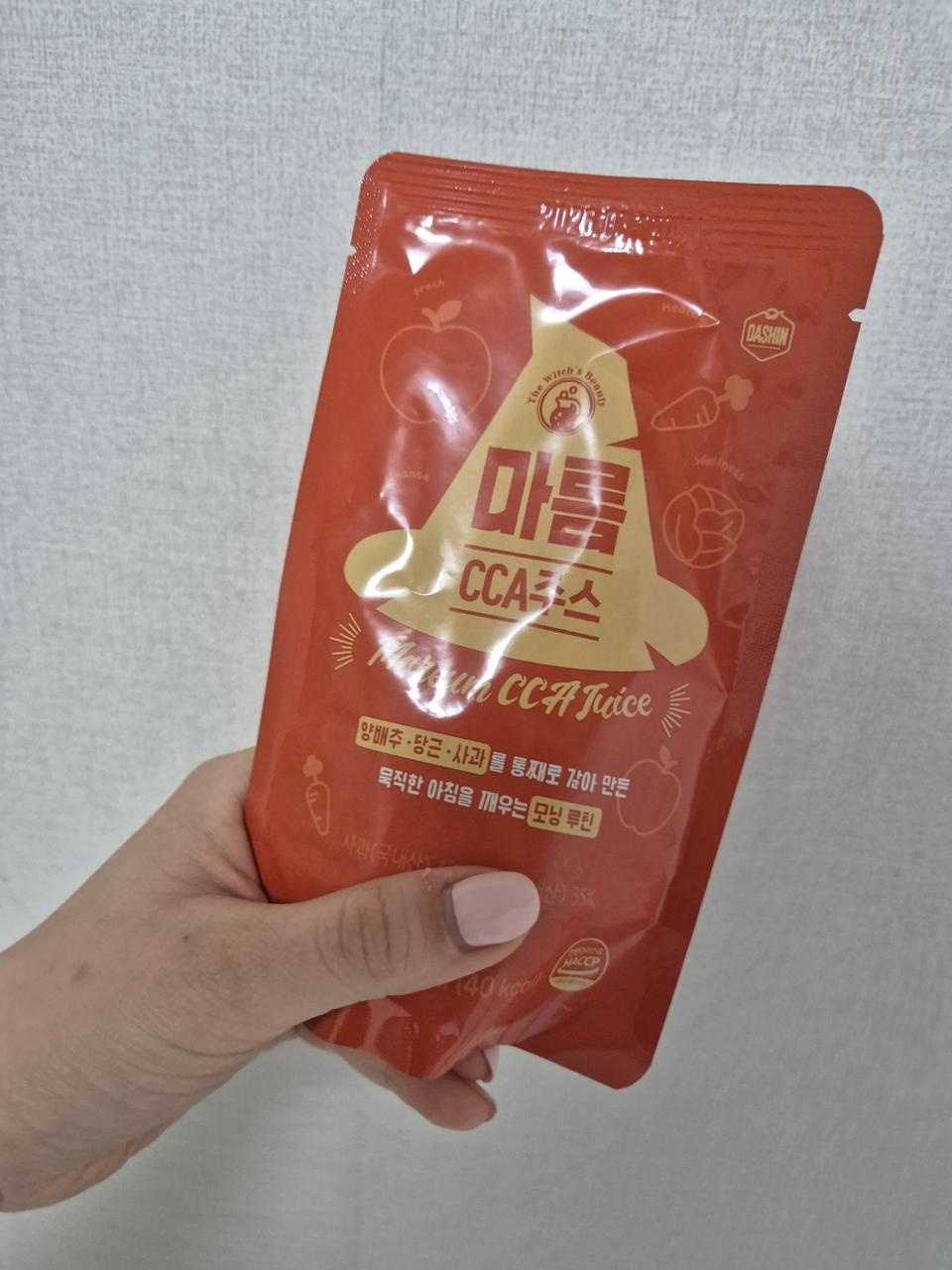 다이어트 하면서 먹으려고 구매했어요. 식단 관리할 때 마시기 좋은 CCA 주스를 하루에 한 포씩 마시고 있어...