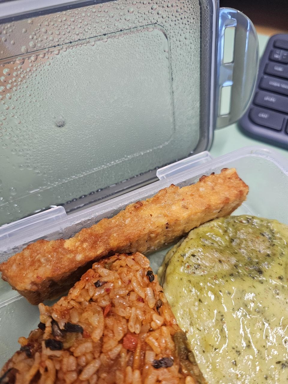 맛있게 잘먹고 있습니다