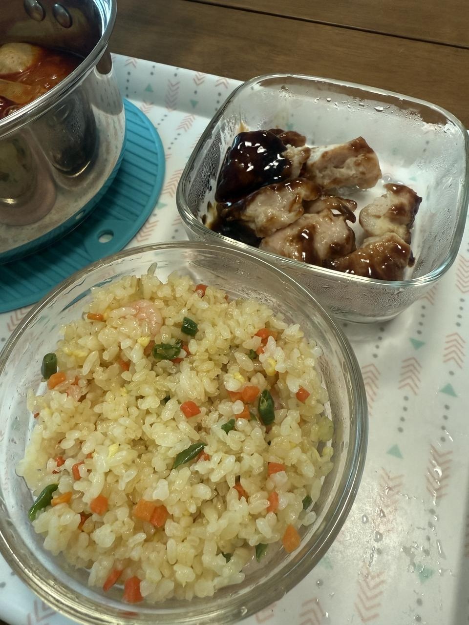 맛있어서 계속 먹게되요