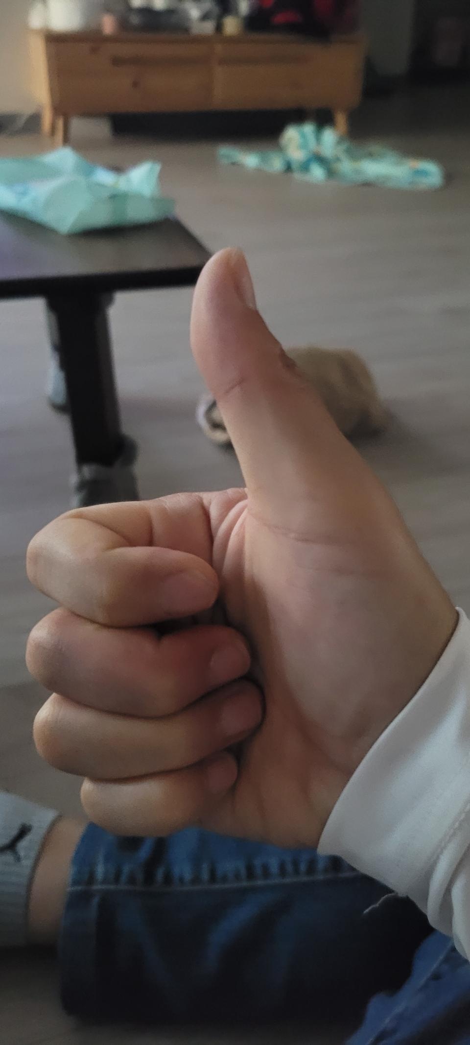 스티롬 박스로 안심스럽게 포장해 주셔서 매우 만족했습니다.