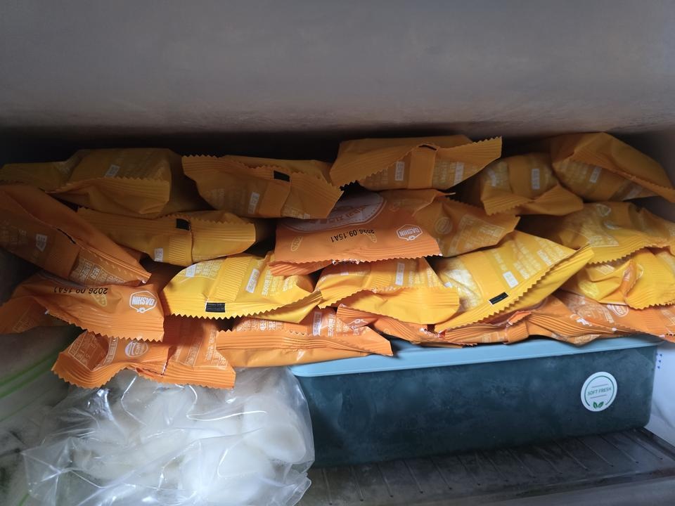 사이즈도 꽤 커서 한끼대용이나 간식으로 딱 맞아요!