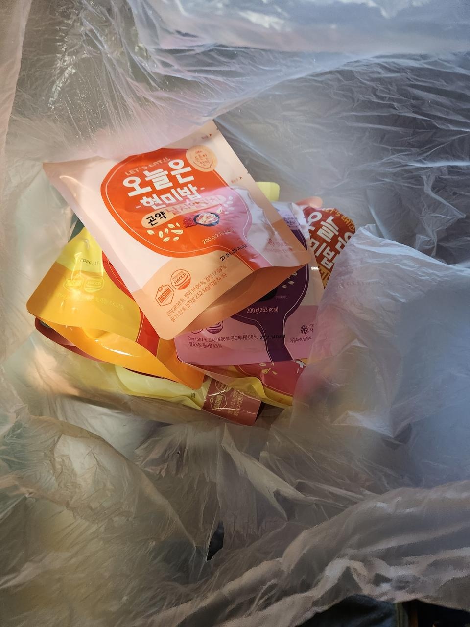 생각보다 맛있어서 놀랬어요 다 먹으면 또 구매할려구요. 소식좌에 입맛 없는 1인가구인 저에게 딱이에요