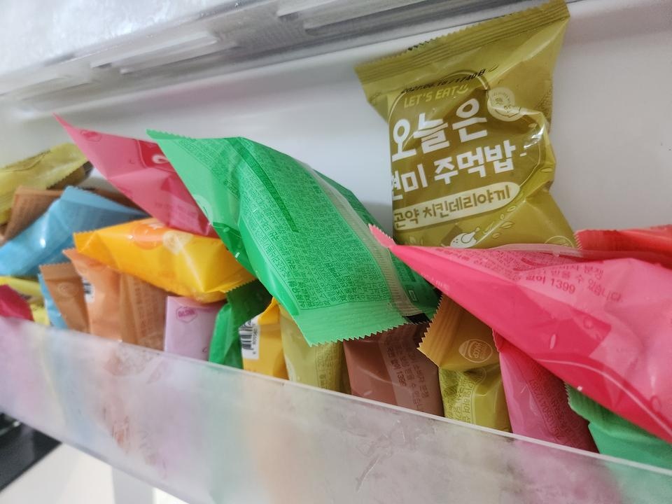 간편하게먹을수있어서너무좋고 맛도있어요!!
냉동실가득쟁이니 든든하네요!